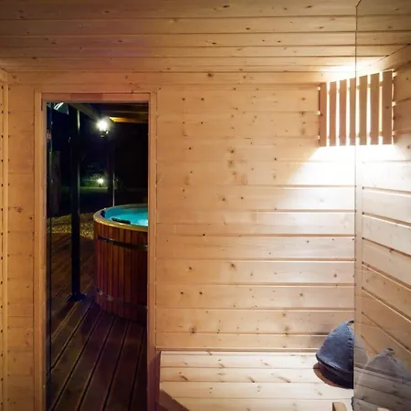 Althaus Διαμέρισμα Sasino